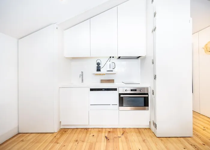 Boutique In The Heart Of ! Lemonn J